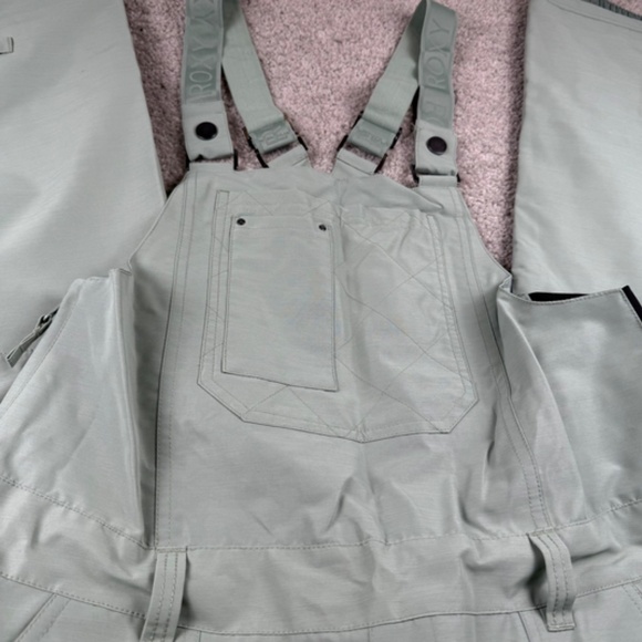 Roxy NEW Rideout Technical Snow Bib Pants Lily Pad Winter Overalls Women's Large - Picture 2 of 6